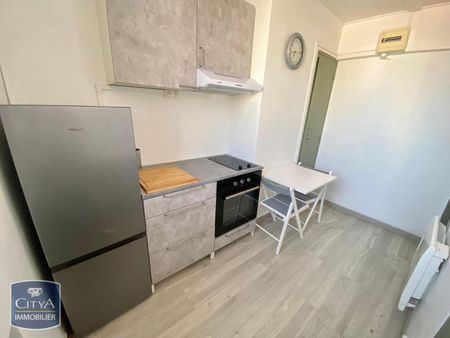 Location Appartement 1 pièce 25m² TOULON 83000 - Photo 5