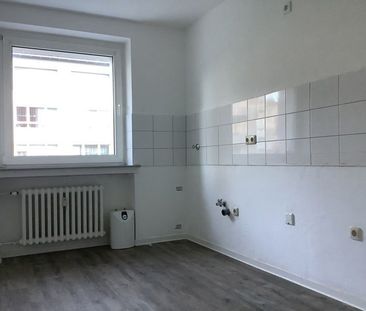 Renovierte 3-Zimmerwohnung im Erdgeschoss mit Balkon - Foto 3