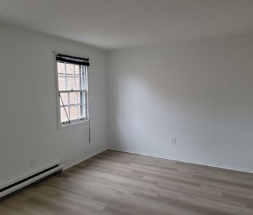 For Lease - 2 Orchard Heights Boulevard Unit# 224, Aurora, Ontario - Photo 6
