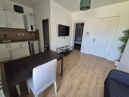 Location Appartement 2 pièces 31m² CAMBRAI 59400 - Photo 2