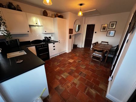 Church Hill, Eye, Hoxne - Photo 5