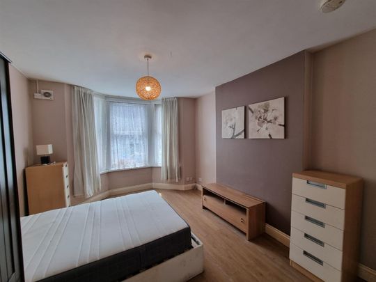 Fairholme Road, Croydon - Photo 1