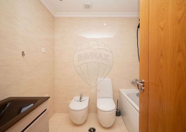 Apartamento T4 em Lisboa