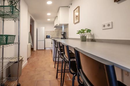 Carrer de Sant Joan de Déu, Valencia, Valencian Community 46011 - Photo 4