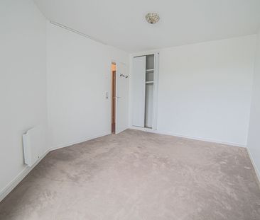 Location Appartement 2 pièces 52m² MONT ST AIGNAN 76130 - Photo 5