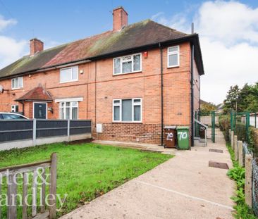 3 bedroom semi-detached house to rent - Photo 2