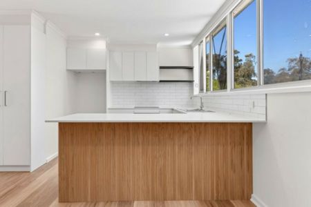 4/10 Longeranong, Farrer ACT, Belconnen - Photo 5