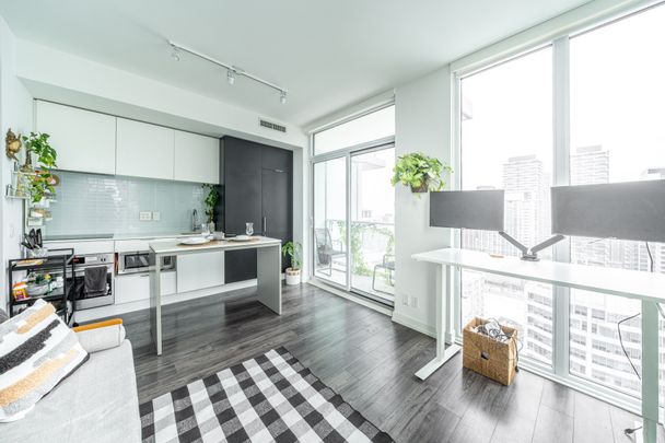 For Lease - 33 Helendale Avenue Unit# 1806, Toronto, Ontario - Photo 1