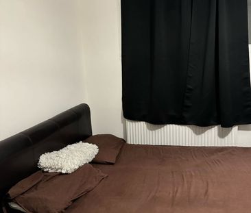 Room in a Shared House, Macdonald Road, E17 - Photo 5