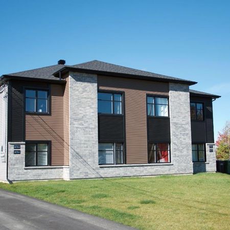 5 1/2 quadruplex Sherbrooke (Rock Forest) - 1ER DÉC. - Photo 4