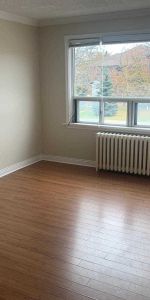 For Lease - 243A Lakeshore Road Unit# 1, Mississauga, Ontario - Photo 4