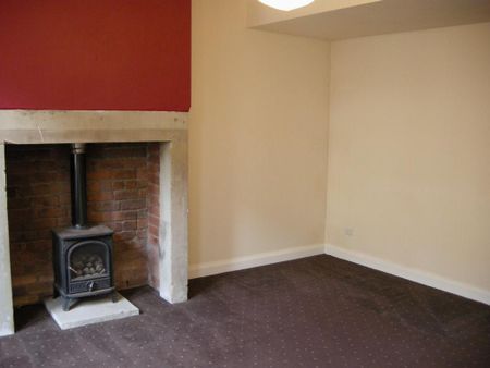 2 bedroom terraced house to rent - Photo 3