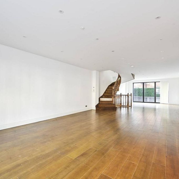 5 bedroom house to rent - Photo 1