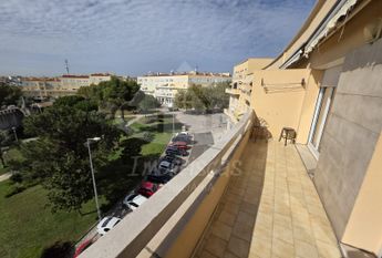 Apartamento T4 em Lisboa