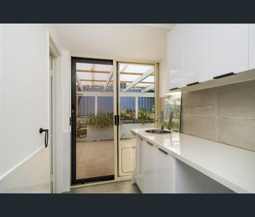 5 Wakatipu Way, Joondalup, WA 6027 - Photo 3