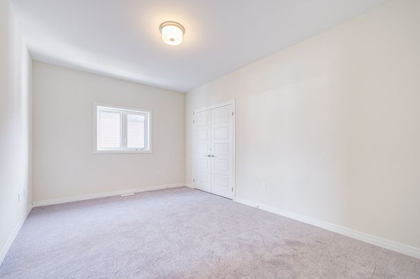 For Lease - 3045 Sandy Acres, Severn, Ontario - Photo 1