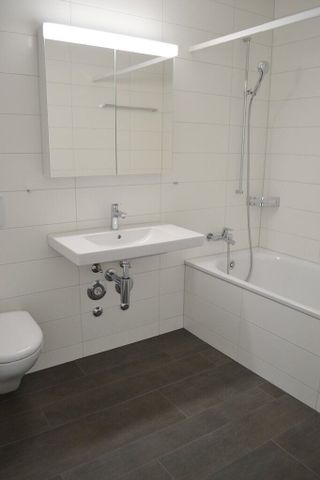 Appartement de 2,5 pièces avec vue sur l’eau - Foto 2