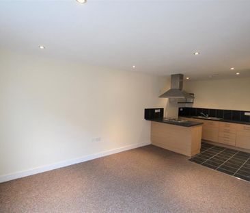 1 bedroom Flat To Let - Photo 4
