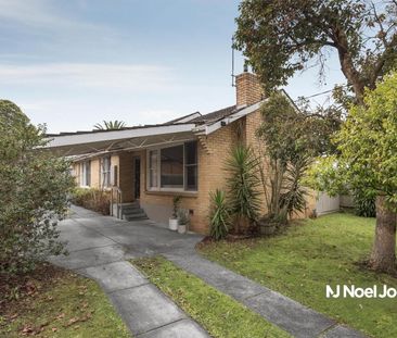 11 Abelia Street, NUNAWADING - Photo 3