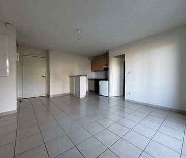Location Appartement 2 pièces 42m² MONTLUCON 03100 - Photo 1
