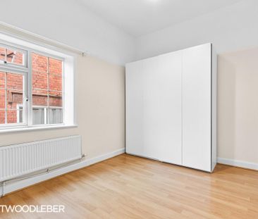 4 bedroom apartment to rent - Photo 4