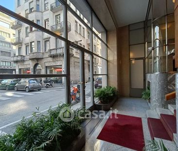 Quadrilocale in Affitto in Via dell'Annunciata 27 a Milano - Photo 5