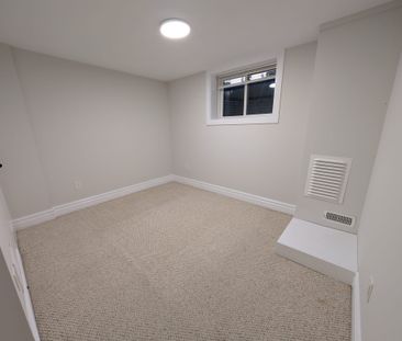 For Lease - 837 Glenrush Street Unit# Basement, Oshawa, Ontario - Photo 2