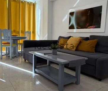 Alquiler de piso en Calle de la Cruz - Photo 2