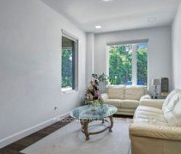 For Lease - 528 Jones Road Unit# Room 2, Hamilton, Ontario - Photo 6