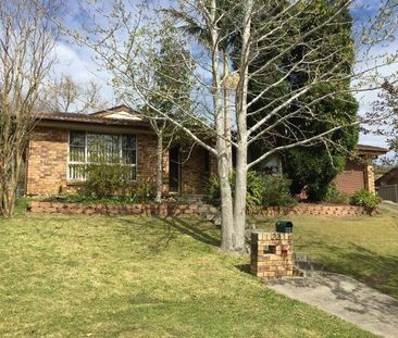 APPLICATION ACCEPTED PENDING - TIDY 3 BEDROOM IN RIVERVIEW RIDGE! - Photo 1