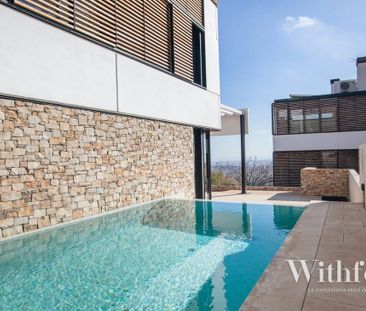 Barcelona, Catalonia 08017 - Photo 5