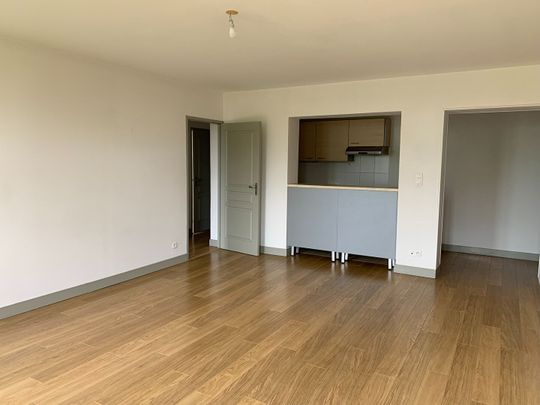 Location Appartement 3 pièces 73m² - Photo 1