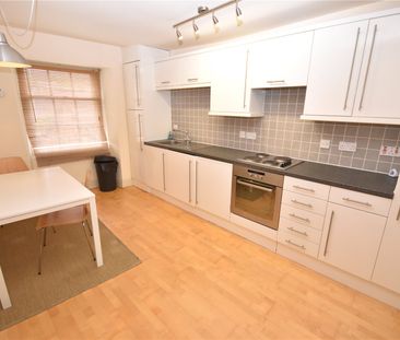 Flat 4, 15, Bondgate Within, Alnwick, Northumberland, NE66 1SX - Photo 3
