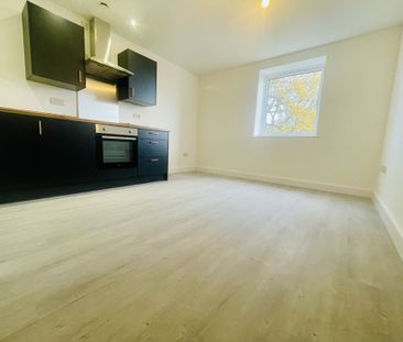 Bingley Road, Bradford - Photo 6