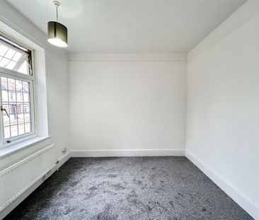 1 Bedroom Room To Let - Photo 1