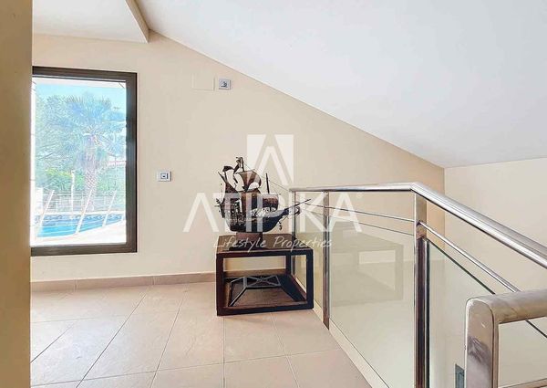 Garraf II (Les Botigues de Sitges), Castelldefels, Catalonia 08860