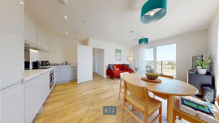 2 bedroom apartment to rent - Photo 2