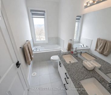 23 PARADOX STREET - Photo 3