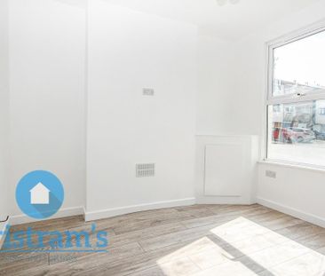 2 bedroom house share to rent - Photo 3