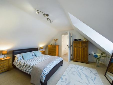 2 bedroom semi-detached house to rent - Photo 5