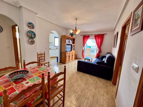 Apartamento de alquiler en Los Arenales del Sol - Photo 1