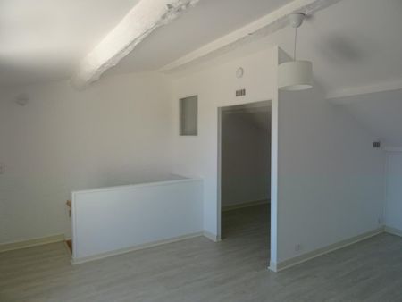 Appartement 2 Pièces 73 m² - Photo 2