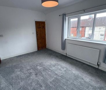 2 bedroom terraced house to rent - Photo 6