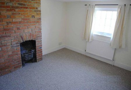 2 bedroom cottage to rent - Photo 2