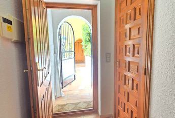 2 bedroom sea view apartment for rent in Cumbre del Sol