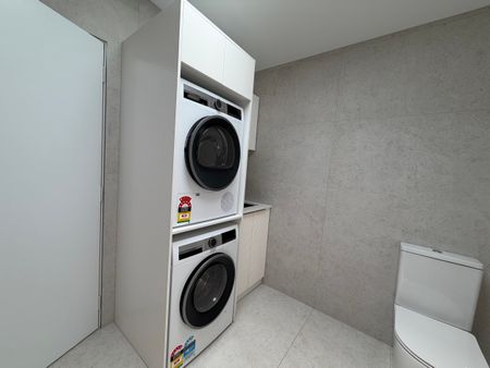 Mount Waverley - Photo 5