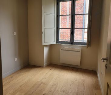 Location Appartement 3 pièces 71m² VALENCIENNES 59300 - Photo 2