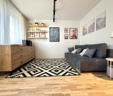 Zobacz-nowocześnie urządzona kawalerka 28 m² - Photo 1