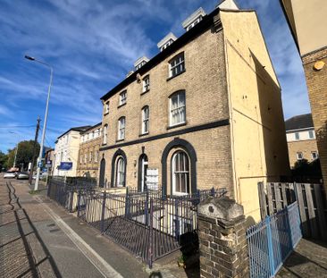 Broomfield Road, Chelmsford - Photo 1