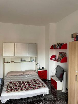 Ampia camera singola zona S. Orsola - Photo 1